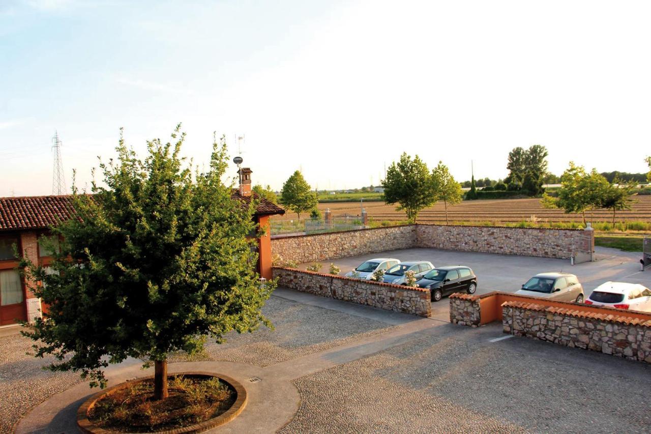 Cascina Volta Bed & Breakfast Brescia Eksteriør bilde